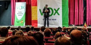 Más de cien personas asisten al mitin de VOX en Quintanar del Rey