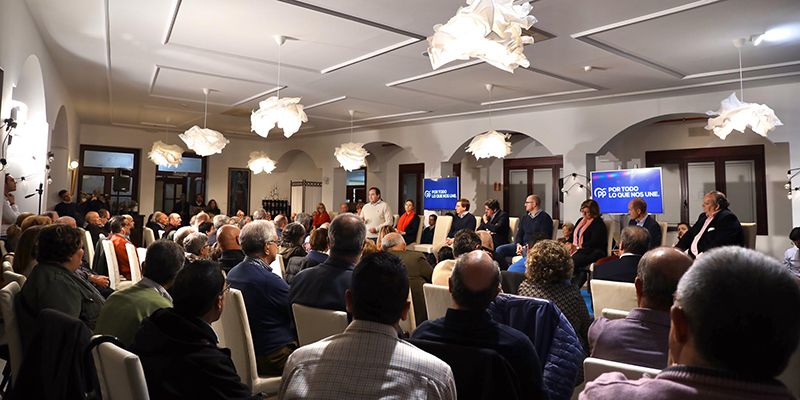 Núñez acusa a Ábalos de “reírse de los españoles” y pide a los ciudadanos que echen al gobierno irresponsable y del bloqueo de la Moncloa con sus votos