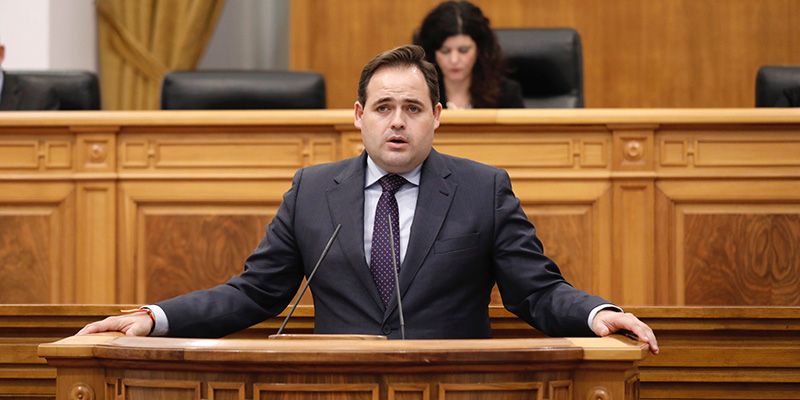 Núñez reclama bonificaciones para los agentes de Policía y Guardia Civil que decidan instalarse en el mundo rural