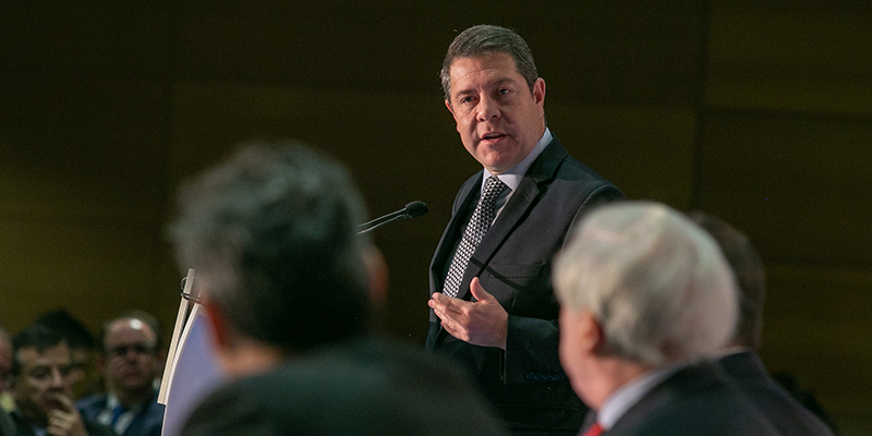 Page plantea tres grandes pactos nacionales en materia de legislación presupuestaria, cambios constitucionales y gobernabilidad