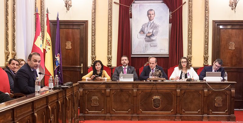 Baeza: “El PP se niega a pagar 160.000 euros en facturas que ellos mismos generaron en el anterior mandato”