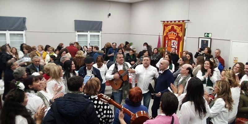 El folklore invade Villanueva de la Torre con un formidable Certamen de Villancicos