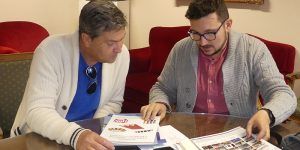 APAC y el Ayuntamiento de Cuenca acuerdan habilitar una zona de encuentro para los exámenes de conducir en el barrio de Villa Luz