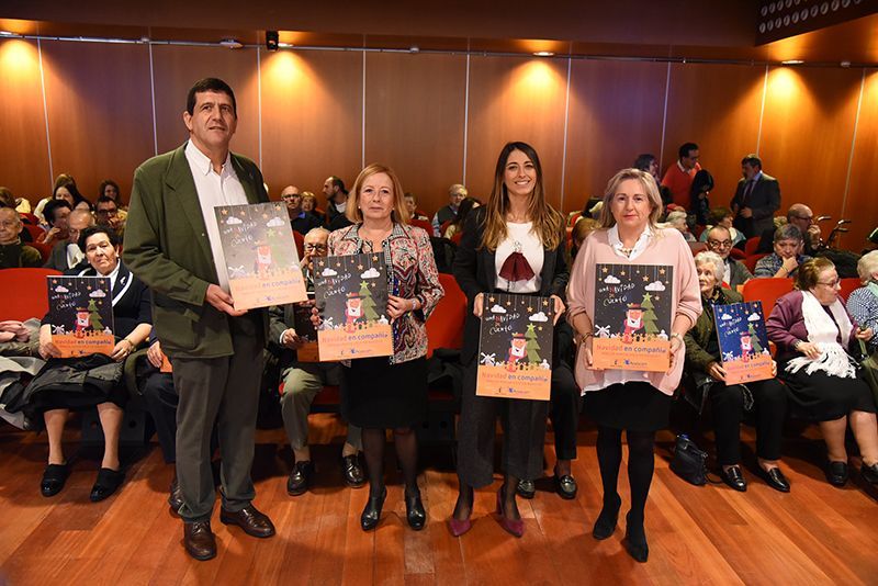 El Gobierno de Castilla-La Mancha pone en marcha la campaña ‘Navidad en compañía. Ningún mayor sólo’