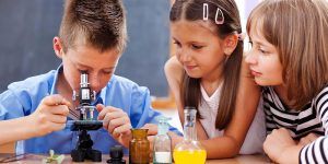 El Gobierno regional retoma el ‘Concurso Regional de Proyectos de Ciencias’ que cuenta con hasta 4.500 euros en premios