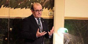 El seguntino Javier Sanz Serrulla pregonará la Navidad en Guadalajara