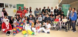 Fundación Eurocaja Rural dona juguetes y libros al Hospital Nacional de Parapléjicos de Toledo
