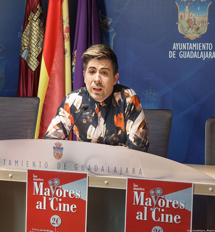 El Ayuntamiento de Guadalajara pone en marcha el programa de envejecimiento activo ‘Mayores al cine’