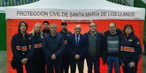 La Junta entrega una tienda de campaña a la agrupación de Protección Civil de Santa Maria de los Llanos
