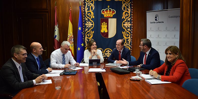 La Junta impulsará la presencia de la provincia Guadalajara en aquellas ferias de turismo en las que participe el Gobierno regional