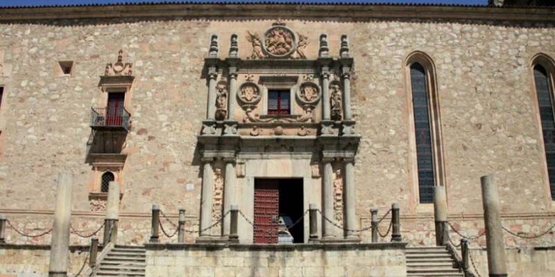 La vinculación de Cuenca con la Universidad de Sala en la programación de la RACAL