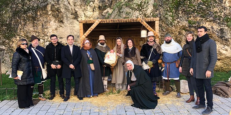 Un accidente de tráfico sin heridos impide contar con mula y buey en el Belén Viviente de Cuenca