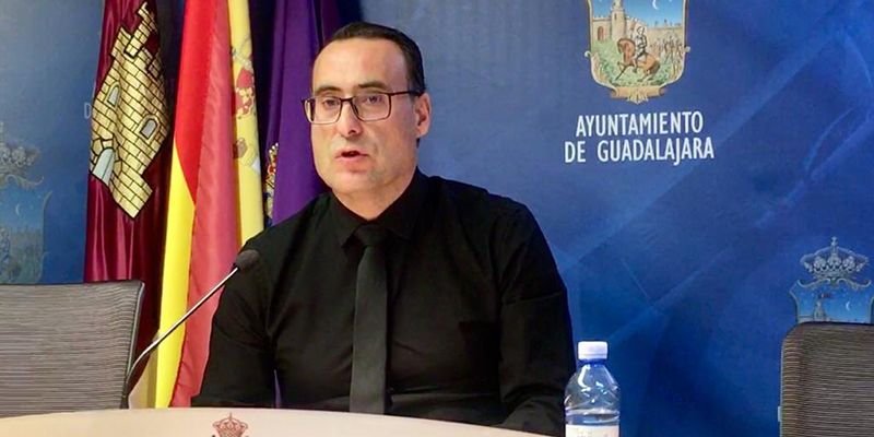 Vox propone crear para Guadalajara las figuras del Consejo Municipal de Mayores y del Defensor del Mayor, además de fomentar la natalidad con ayudas