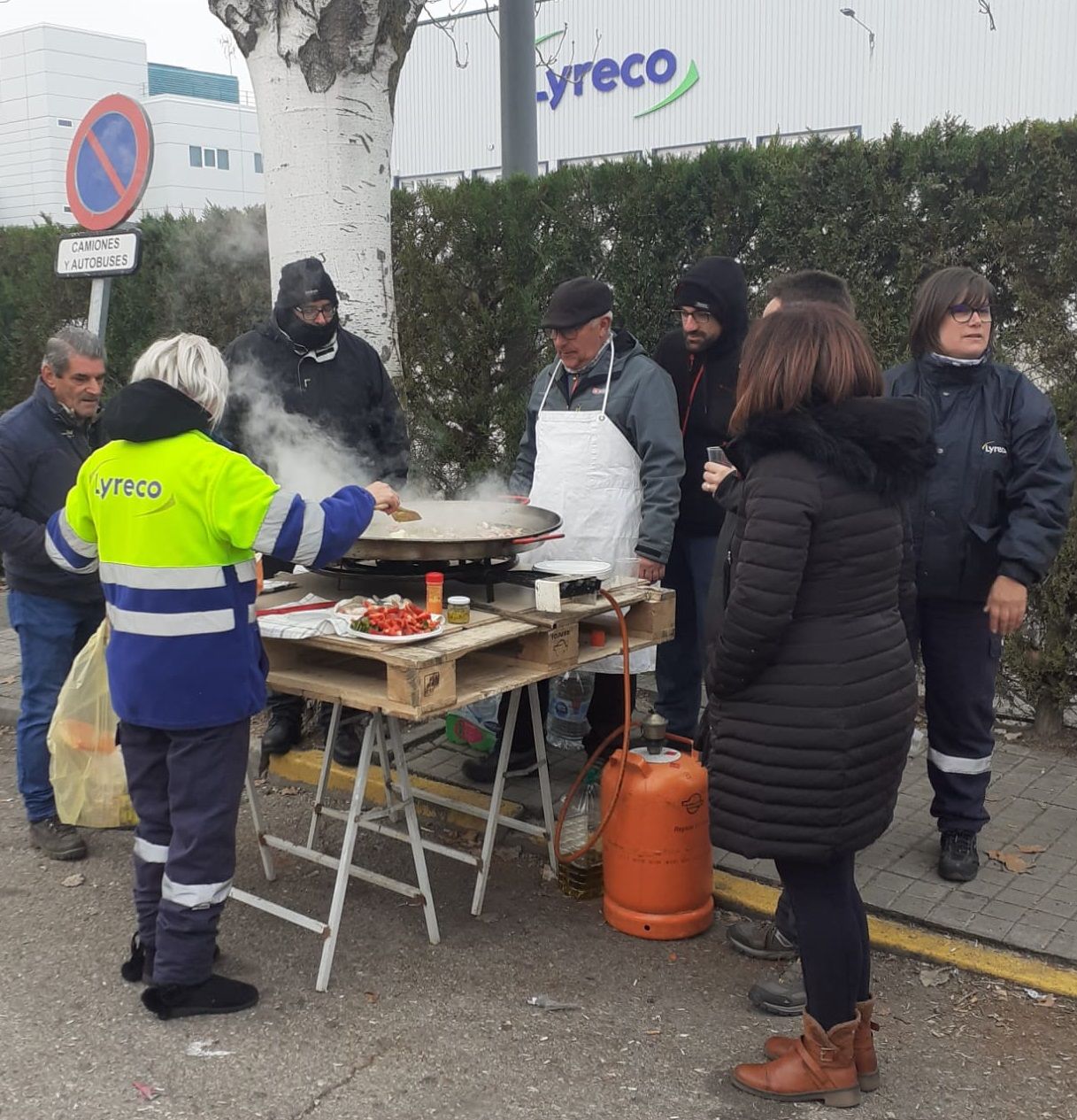Carta a los Reyes Magos. "Que vuelvan mis papás a casa..." 3 Carta a los Reyes Magos. «Que vuelvan mis papás a casa…»