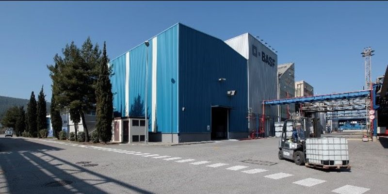 BASF invierte en la expansión del negocio de dispersión de poliuretano en Europa