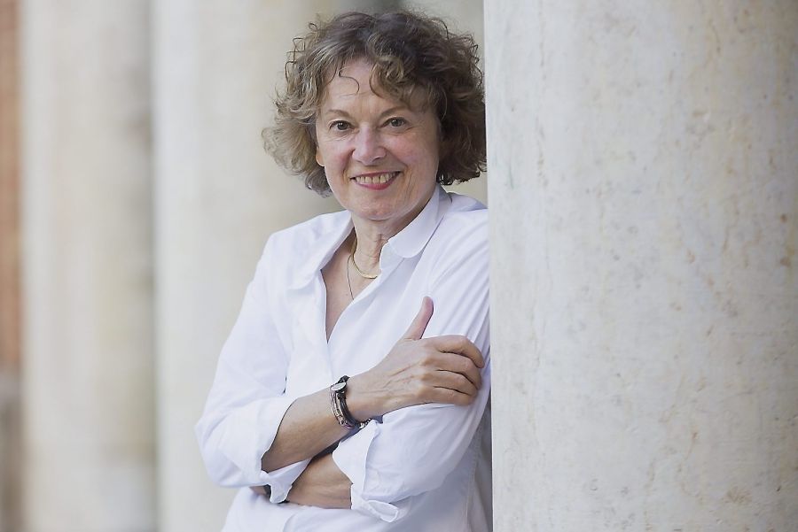 Charla en Cabanillas sobre lectura y narración con la antropóloga francesa Michèle Petit