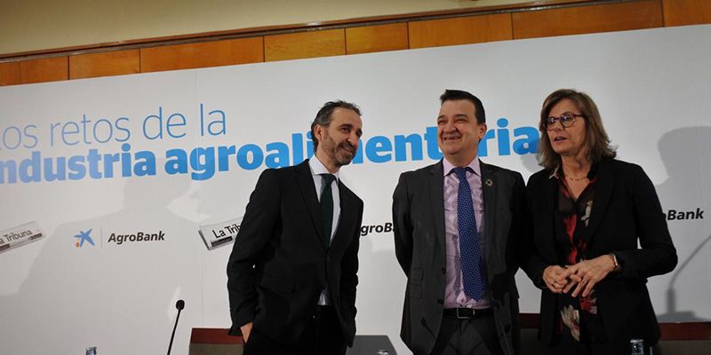 El futuro del vino y del sector agroalimentario pasa por vender en los diferentes mercados diferenciando el producto con el nombre de Castilla-La Mancha