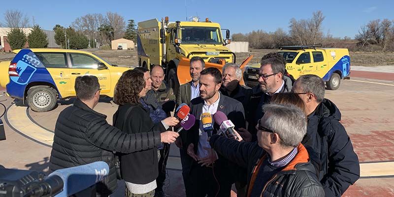 El Gobierno regional aumenta su presupuesto en medios aéreos y maquinaria pesada en 600.000 mil euros para la campaña de incendios forestales