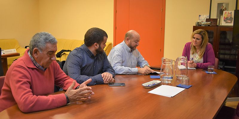 El Gobierno regional trabajará con el Ayuntamiento de Torrubia del Campo en la puesta en marcha de la vivienda de mayores