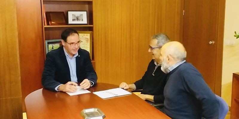 El PP insiste en la necesidad urgente de que la Junta destine más financiación a contratar profesores en la enseñanza concertada