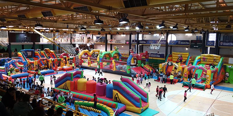 El programa solidario de Naviguad consigue 1.665 kilos de alimentos que se destinarán a la Cruz Roja provincial