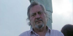 Fallece Sinesio Barquín, primer presidente de la Asociación de Empresarios del Casco Antiguo e impulsor de los autobuses nocturnos