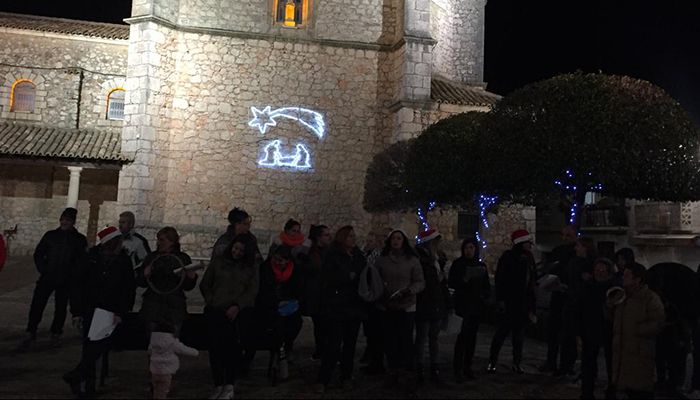 Fuentenovilla recupera su ronda de Navidad