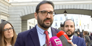 Gutiérrez denuncia el escrache del PP y asegura que no sólo roza lo inmoral, es lo contrario a lo que exigen los ciudadanos