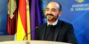 La Comisión de Investigación apunta a dos posibles delitos de prevaricación por parte de Román y Carnicero y pide al Ayuntamiento que los traslade a la Fiscalía