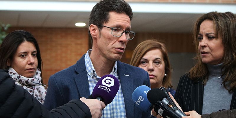 La Diputación de Guadalajara pone en marcha el primer baño adaptado para ostomizados de la región