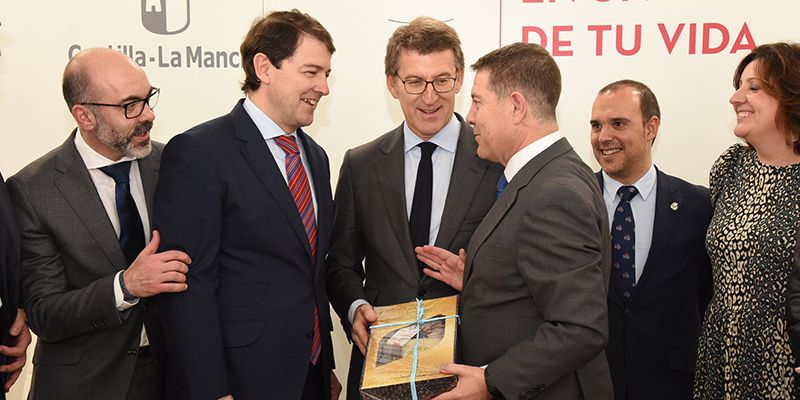 La sanidad, la cultura y el fomento del turismo hermanan las comunidades autónomas de Castilla-La Mancha y Castilla y León