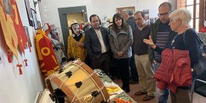 Bellido resalta la “diversidad del patrimonio intangible” de la provincia de Guadalajara en un encuentro de botargas, vaquillones y mascaritas