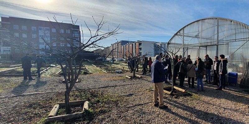 El Ayuntamiento de Cuenca entrega las 36 parcelas de los Huertos Sociales a sus adjudicatarios