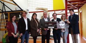 El presidente de la Diputación de Guadalajara, José Luis Vega, se pone al servicio de la Fundación NIPACE