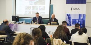 El presidente del Tribunal Superior de Justicia de la región comparte con alumnos de Periodismo de la UCLM la problemática judicial