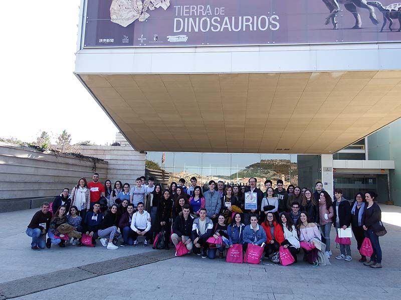 Fernando Priego del IES Alfonso VIII y Elena Palomo del IES Fernando Zóbel ganadores de la XI Olimpiada de Geología celebrada en el MUPA 3 Fernando Priego del IES Alfonso VIII y Elena Palomo del IES Fernando Zóbel ganadores de la XI Olimpiada de Geología celebrada en el MUPA