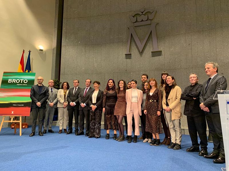 Graduados trece alumnos del Máster en Grabado y Diseño Gráfico de la Universidad de Castilla-La Mancha