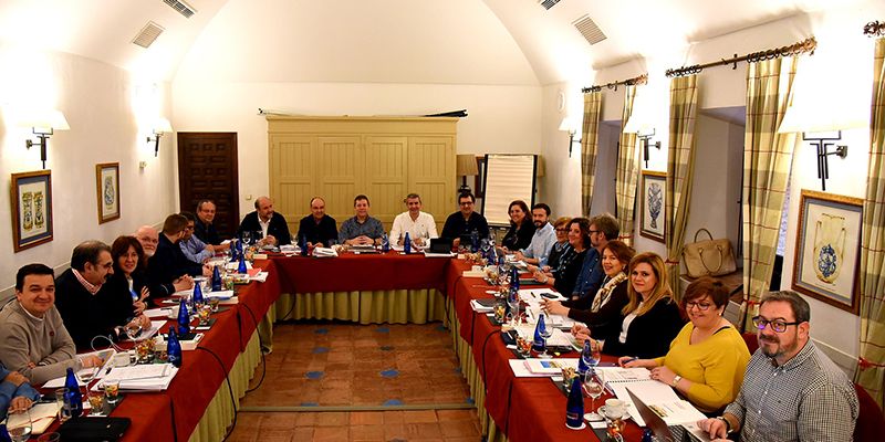 La implantación de energías renovables movilizará 6.000 millones de euros de inversión privada en los próximos años en Castilla-La Mancha