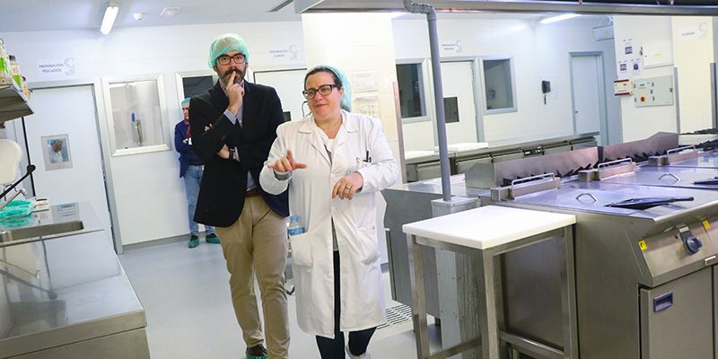 La Junta reducirá un 60 por ciento la temporalidad en la categoría de pinches de cocina con el desarrollo de la próxima OPE del SESCAM 1 La Junta reducirá un 60 por ciento la temporalidad en la categoría de pinches de cocina con el desarrollo de la próxima OPE del SESCAM