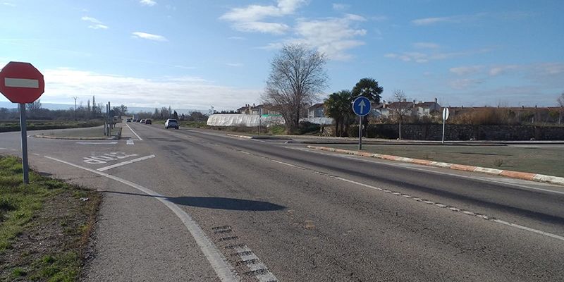 La Junta solicita al Ayuntamiento de Fontanar la puesta a disposición de los terrenos para construir una glorieta en la CM-101