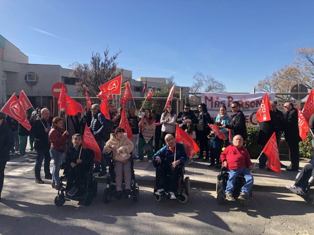 Siguen las Concentraciones para exigir la cobertura del 100% de las plazas en el CAMF de Guadalajara