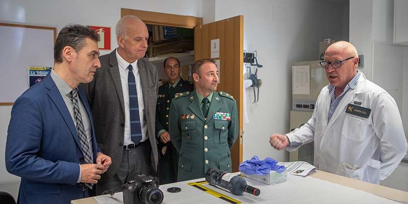 Tierraseca felicita personalmente a los efectivos de Policía Nacional y Guardia Civil de la provincia de Cuenca por la gran labor que desempeñan