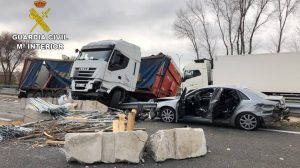 Un camionero, que multiplicaba por 8 el índice de alcohol, provoca un brutal accidente en Guadalajara