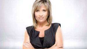 Alumnos de Periodismo entrevistan a Julia Otero en CMM Radio