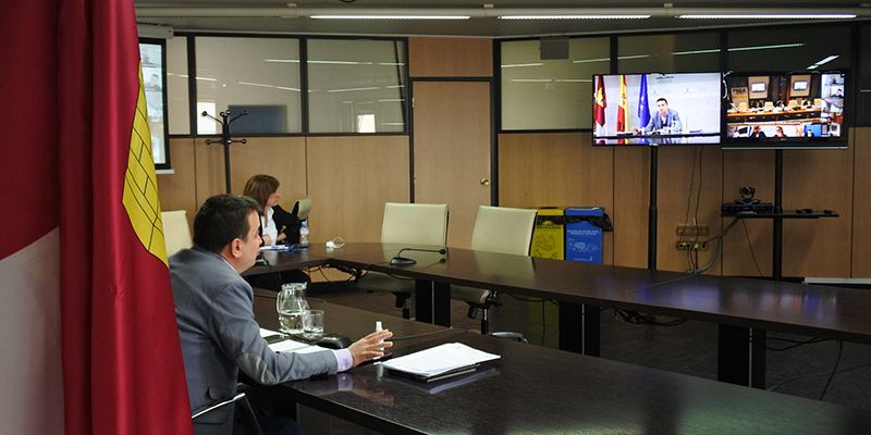 Castilla-La Mancha solicita mayor flexibilidad en la tramitación y gestión de ayudas de agricultores y ganaderos, como las del vino y viñedo