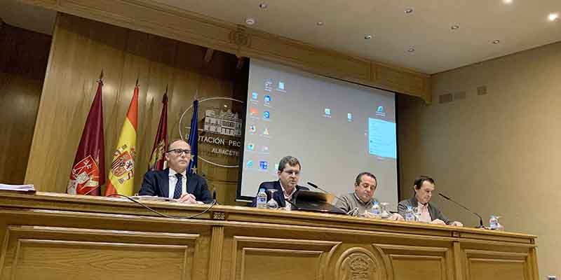 COSITAL CLM y Junta forman on-line a la bolsa de interinos para cubrir plazas vacantes del colectivo en la región