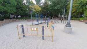 El Ayuntamiento de Guadalajara suspende todas las licencias para terrazas y cierra las áreas de juegos infantiles