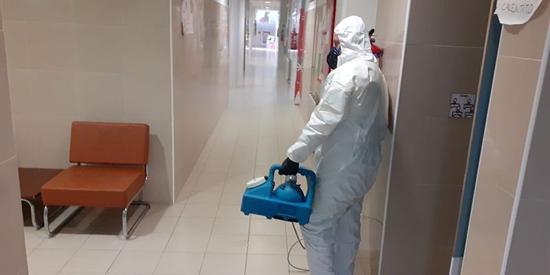 El Ayuntamiento de Villanueva de la Torre inicia una desinfección extraordinaria de los edificios municipales e instalaciones públicas