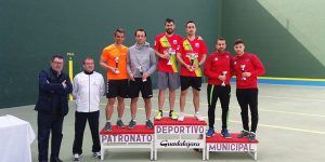 El CD Yunquera, campeón Regional de Frontenis