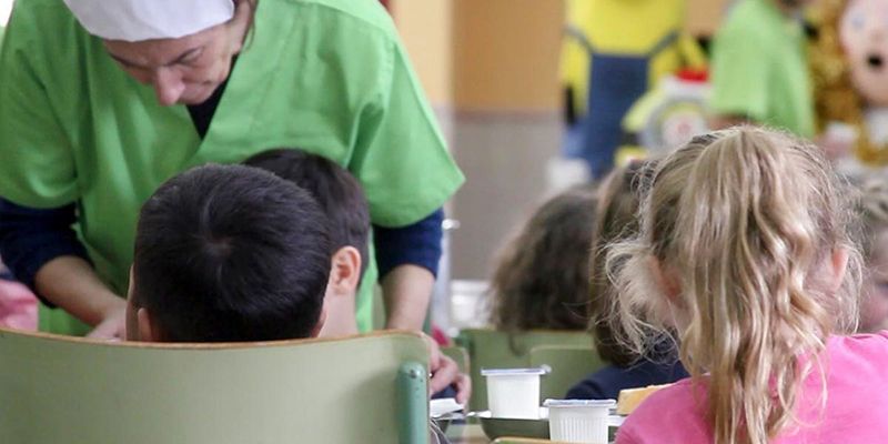 El Gobierno regional oferta el servicio de comedor a 3.629 alumnos y alumnas becados de 34 municipios de Guadalajara